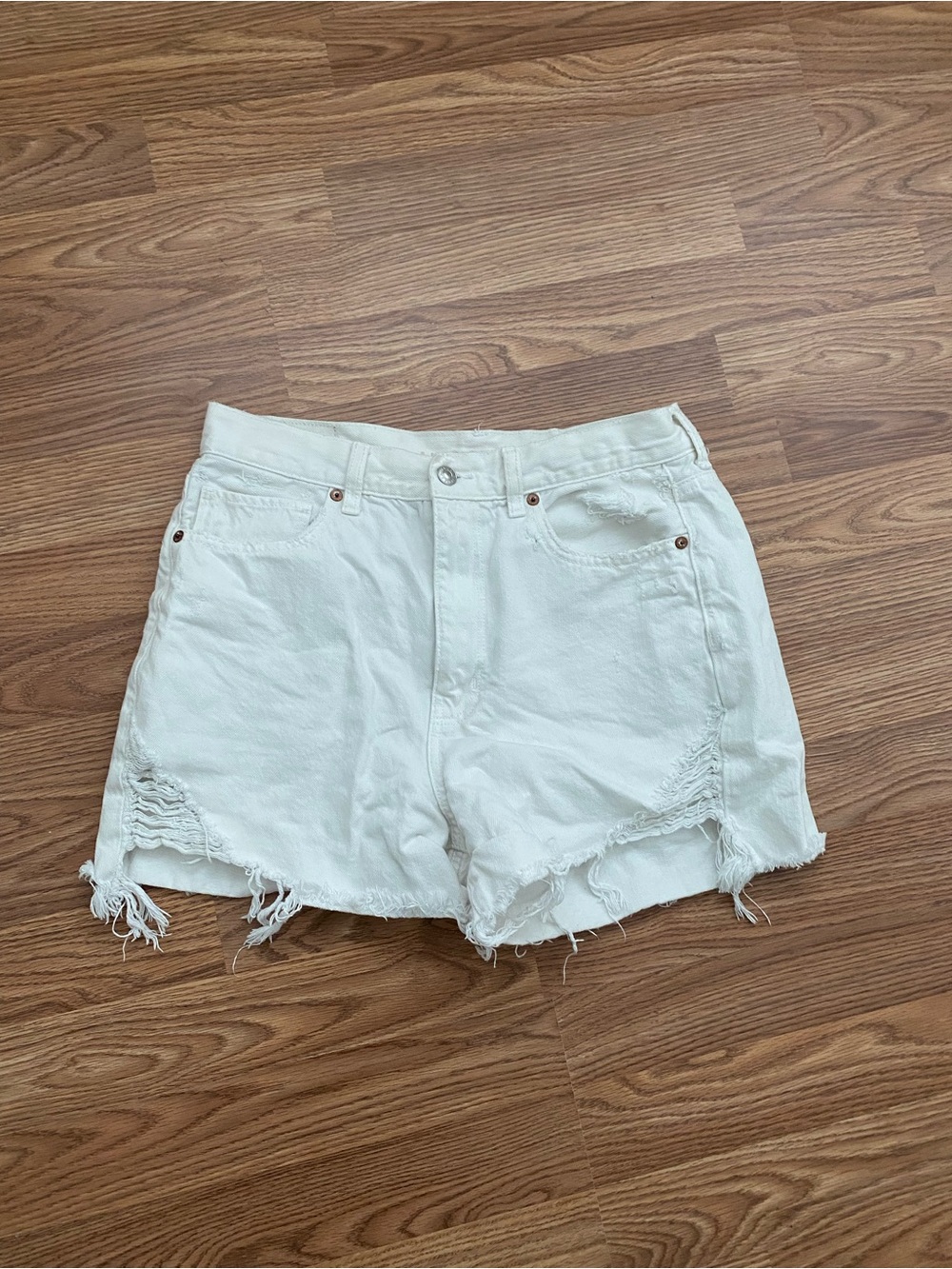 American Eagle Frayed Hem White Women's Denim Shorts